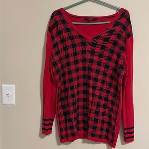 Tommy Hilfiger sweater.